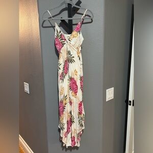 Billabong Floral Dress with Pink and Cream Accents